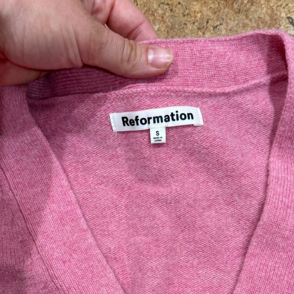 Reformation Val Pink Wool Cropped Cardigan Crystal Button Sweater S Cozy Layerin